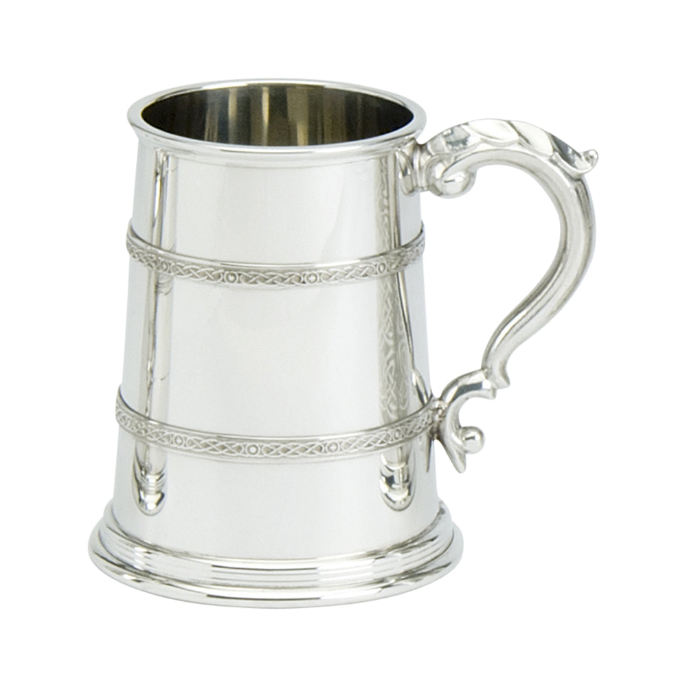 1 Pint Tankard. Campbell, Glass Base